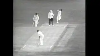 DENNIS LILLEE 5-84 ON DEBUT AUSTRALIA v ENGLAND 6th TEST DAYS 1 & 2 ADELAIDE JANUARY 29 & 30 1971