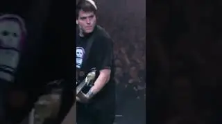 An Early 2000s Throwback! 🎶 #Shorts | Live at Brixton Academy | Front Row Music