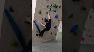 Climbing V1 Boulder Problem