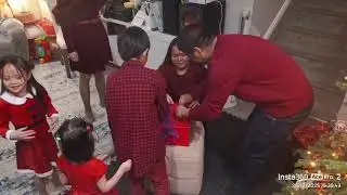 PULL THE STRING | Christmas Party 