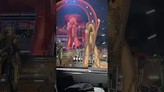 Lainey Wilson Live at Allstate Arena | Whirlwind Tour Highlights