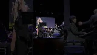 Kesha & Diane Warren Perform 