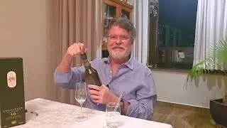Lagavulin 16 anos. Vídeo completo do melhor Whisky Turfado para muitos, ainda comemorando 1000 insc.