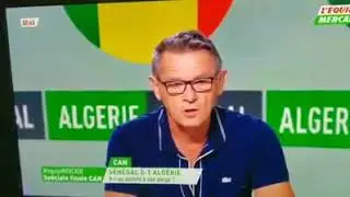 L'arbitre corrompu d&eacute;sol&eacute; caf