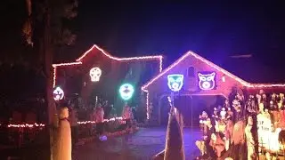 Halloween Light Show 2014, Lady Gaga, Pokerface. Thomas Halloween Naperville