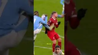 Controversial referee decision #viral #shortvideo #cr7 #football #youtubeshorts #ronaldo