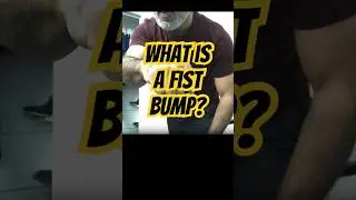 Fist bump #grammar  #englishstream #speakenglish #learnenglish #english #englishlearning #ingles
