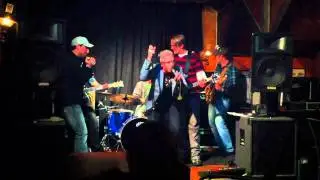 SixTIP @ Queens Pub - Moss