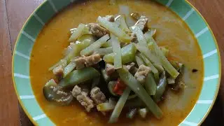 Masak sayur labu Siam cocok untuk teman makan lontong atau ketupat