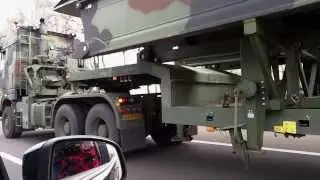 Militair transport van brugdelen?
