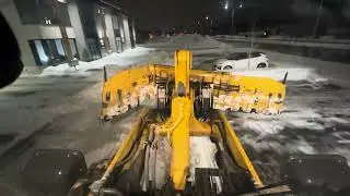 ** Loader Commercial Snow Plowing ** Komatsu WA-270 W/ Metalpless Live Edge