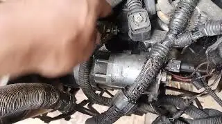 COMO SACAR EL BURRO DE ARRANQUE DEL GOL TREND
