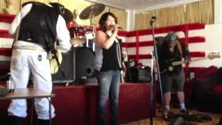 DrumBirth 2013 at Kittysmack featuring Willie Chambers, Nin