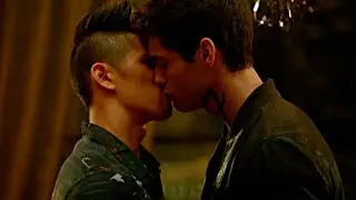 Multigay | Never Let You Go