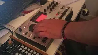 MachineDrum SPS-1UW mk2 Trap - NO SAMPLES / DEMO / JAM