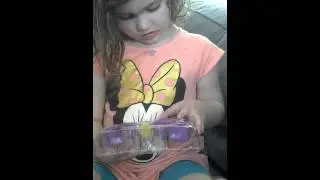 Jillian opens Shopkins - OMG she gets Peta Plunger!
