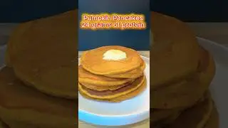 High Protein Pumpkin Pancakes in 5 Minutes! #shorts #proteinpancakes #healthyrecipes