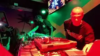 Da Odd Couple: Mista Sinista and Rob Swift solos (La Isla Club Santiago, Chile)