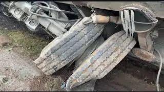 A que velocidad bendria este automotor del transporte pesado  mire como a quedado   saludos 