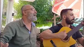 Yüce dağ başında üzüm kol almış/Erzincan