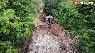 Jalan HOROR desa Dawuhan Kademangan (Titik TUMPAKBAYI) Ekstrim & Berbahaya &bull;Dibangun & diperlebar 