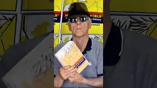 With Hat and Heels - #booktube #booktuber #westberlin #audiobooks #books #berlin