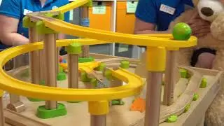 Unsere Nachbarn - Hartfelder Spielzeug