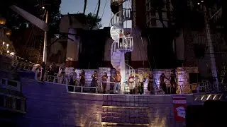 Sirens of T.I. Las Vegas Show Girl Pirates Side (2010)