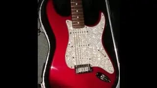 Fender Deluxe VM Amp Drive Channel Demo On my Strat.AVI
