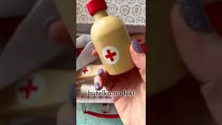 Co kryje ta walizeczka od Rex London ?