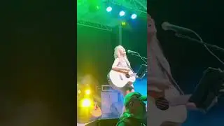 Mackenzie OBrien and Band at Country Thunder 2022 Original Song &ldquo;Be a Real Man&rdquo;