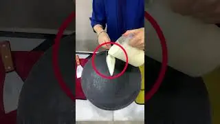 This Girl Made a Roti in Just 8 Seconds 😲 #shorts #shortvideo #viralvideo
