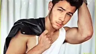 Nick Jonas sucks