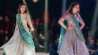 Последний дизайн платья Хании Амир ❤️ Свадебная коллекция ✨️ #haniaamir #bilalabbas #merizindagih...