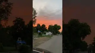 Elegant Dusk😍 🌆| Vlogs n Vibes. #dusk #elegantscenes #shorts #vlogsnvibes #evening