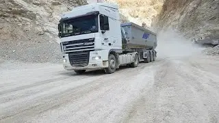 Daf XF 105.460 kipper truck in quarry