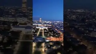 Sur la terrasse de la tour effel 🇩🇿  #toureffel #paris #kabyle♓️ #algerie