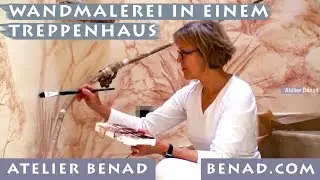 Monochrome Wandmalerei in einem Treppenhaus - Atelier Benad