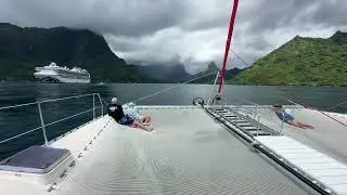 Moorea French Polynesia Mo'orea Catamaran tour of Ōpūnohu Bay Cook's Bay