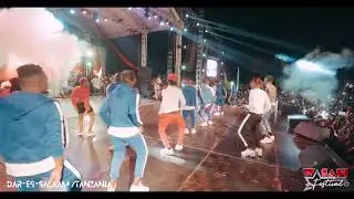 Diamond Platnumz & INNOS B Perfoming live YOPE REMIX ( WASAFI FESTIVAL)