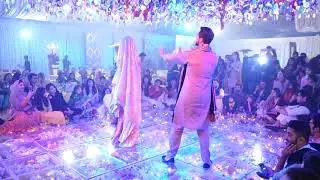 Best Mehndi dance 2019 Bhangra Ta Sajda Pakistani mehndi dance bride and groom first dance
