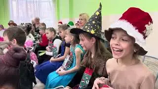 Щасливого Різдва від 3-В класу 