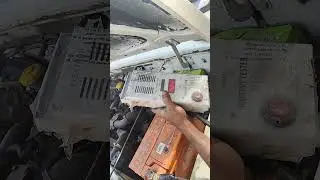 CAR BATTERY CHARGING CHECK BY EXPERIENCED ELECTRICIAN