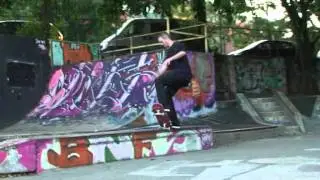 Aaron Rowe Paddo Represent