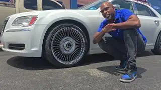 22-дюймовые хромированные диски Dolce Trento с разным шагом для Chrysler 300. Диски и шины. Доста...