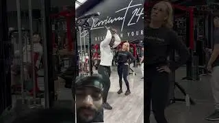 Who saw what I did? 😅😅 #shorts #mindset #gym #comedy #funny
