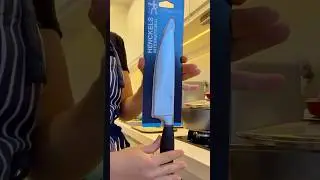 Minha nova faca de cozinha!!! Posso pirar com utens&iacute;lio dom&eacute;stico? #vlog #asmrfood #utens&iacute;lios