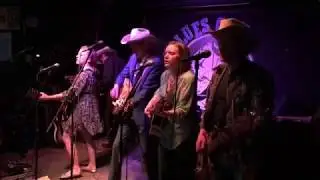 Tom Phillips and The DTs at The Blues Can April 24 2018