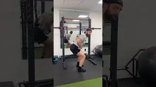 How To Get Rid Of Hip Pain With Squats #squat #physiotherapist