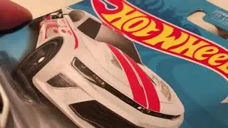 Hot Wheels 2016 Camaro SS (Эксклюзив Kmart K Day в апреле 2019 г.! &mdash; Borla)